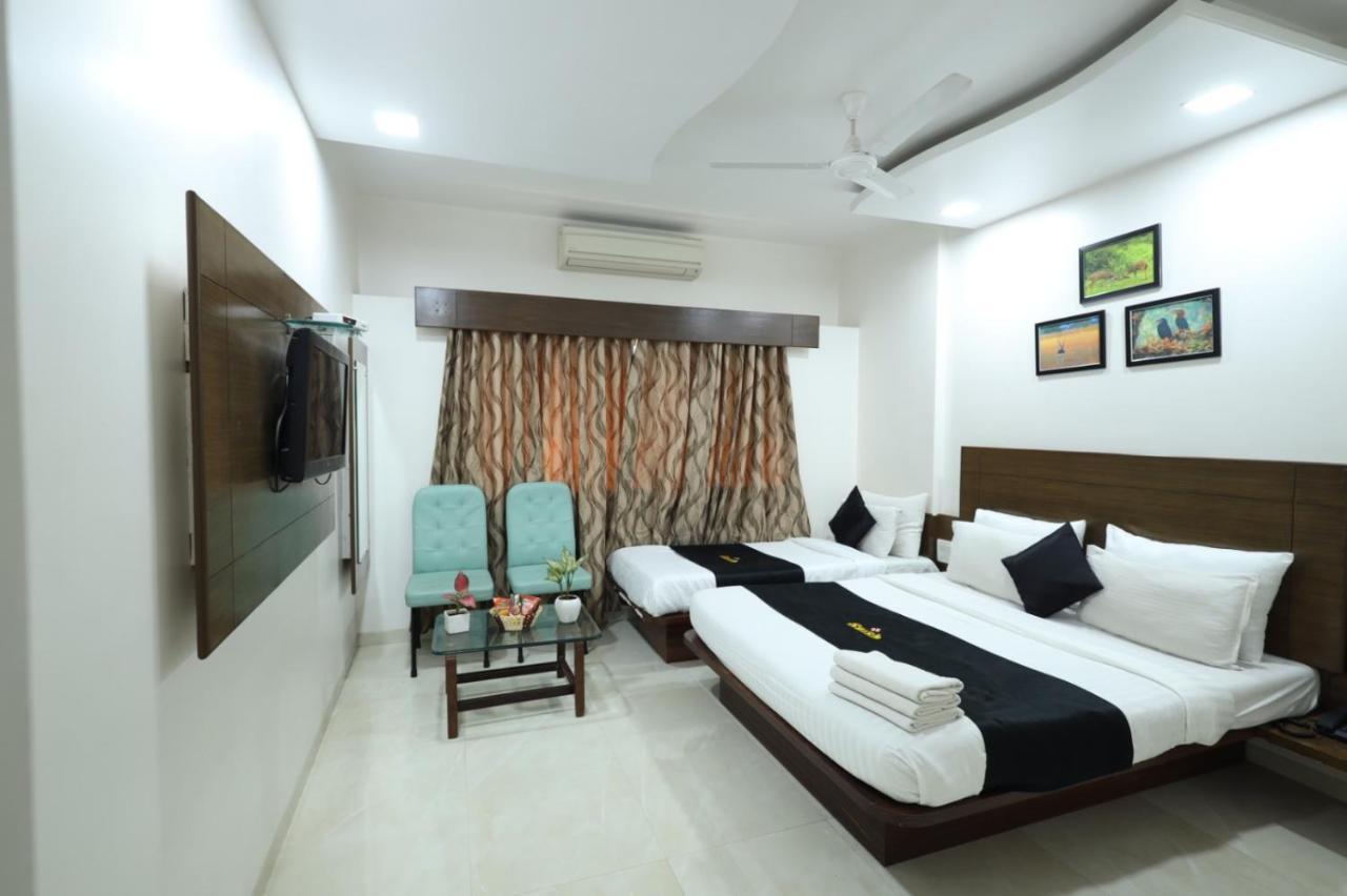Saish Hotel เชอร์ดี ภายนอก รูปภาพ