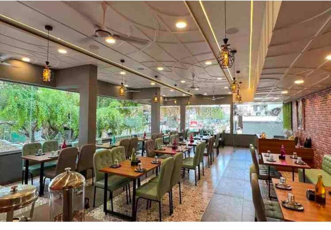 Saish Hotel เชอร์ดี ภายนอก รูปภาพ