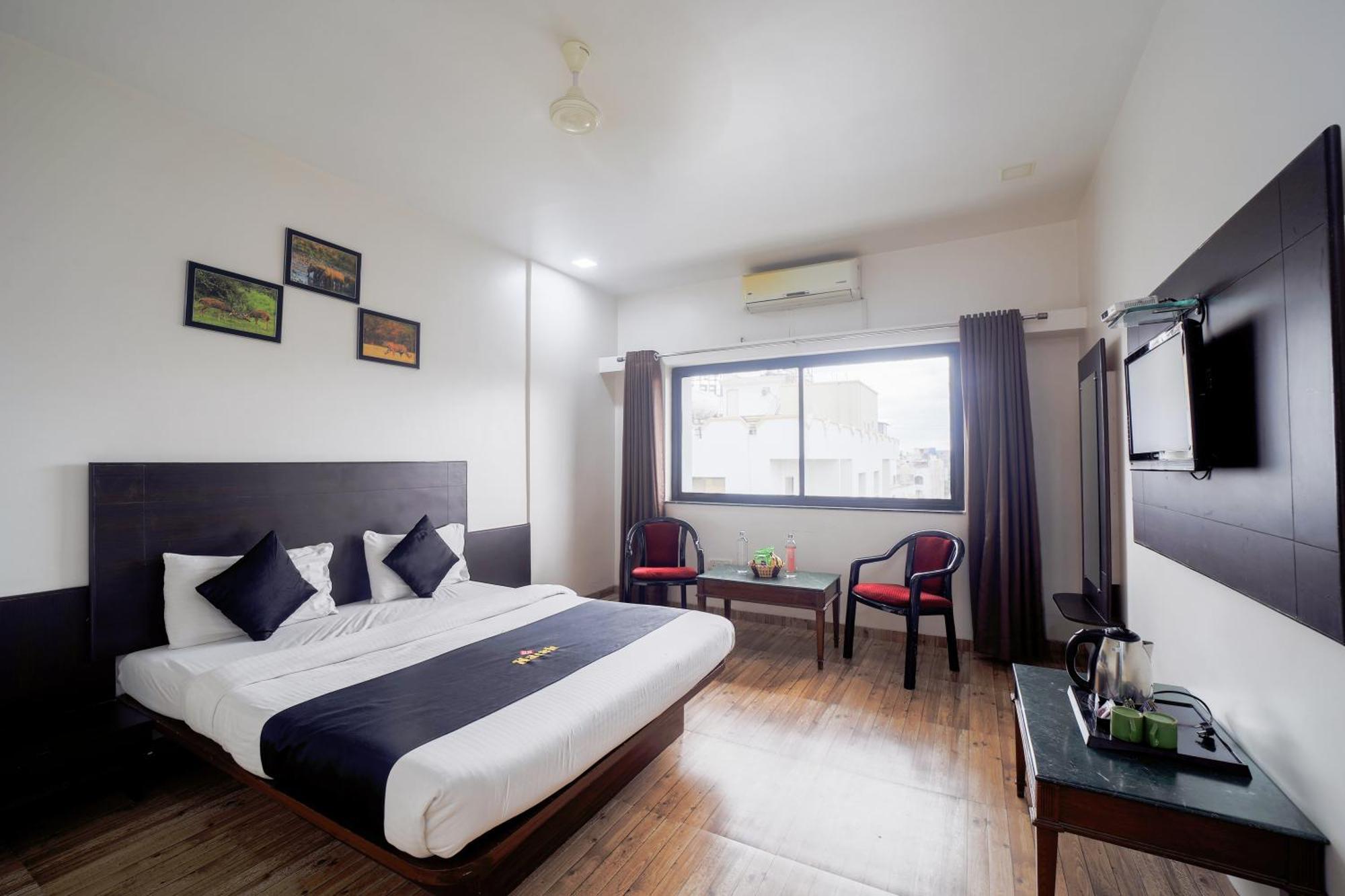 Saish Hotel เชอร์ดี ภายนอก รูปภาพ