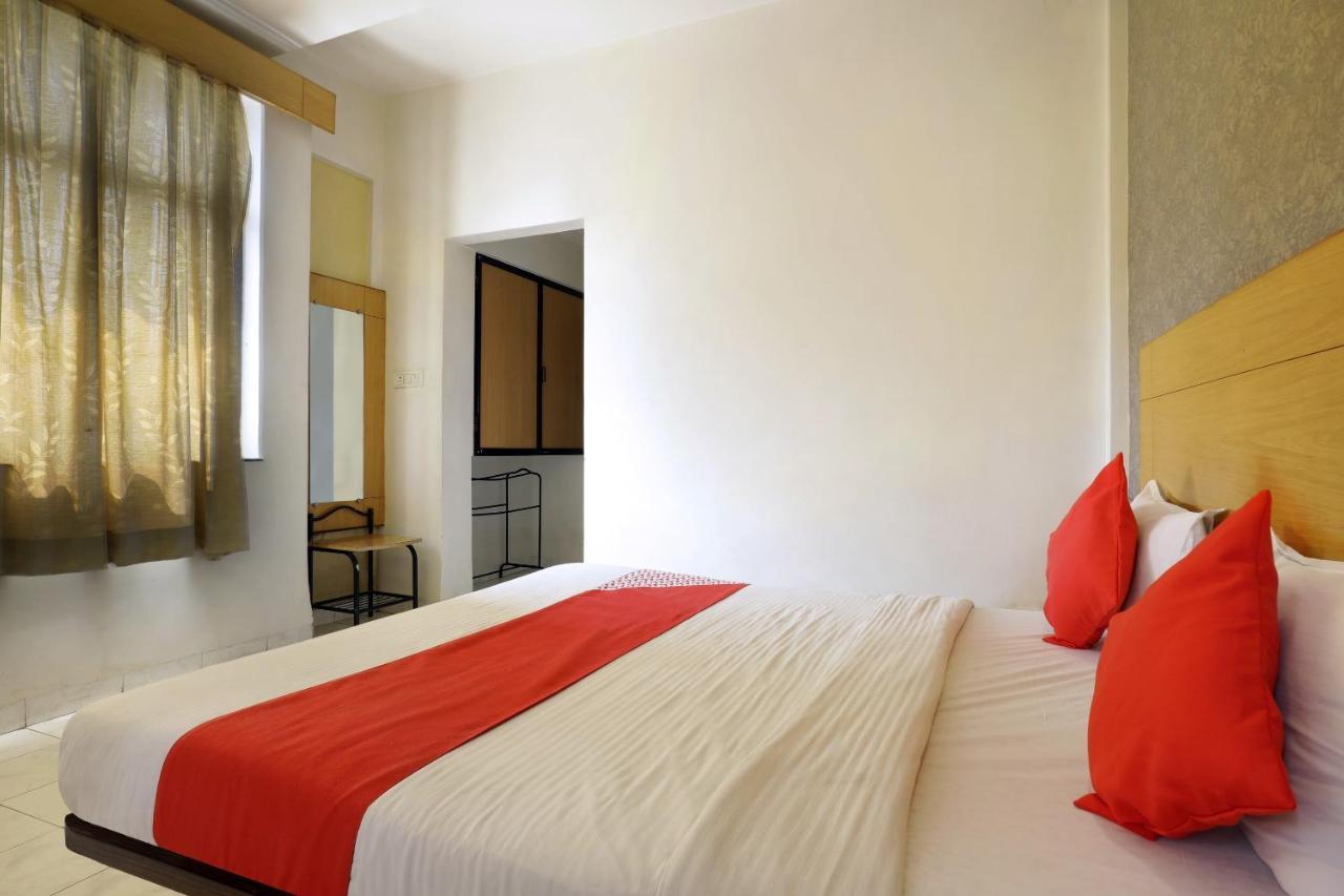 Saish Hotel เชอร์ดี ภายนอก รูปภาพ